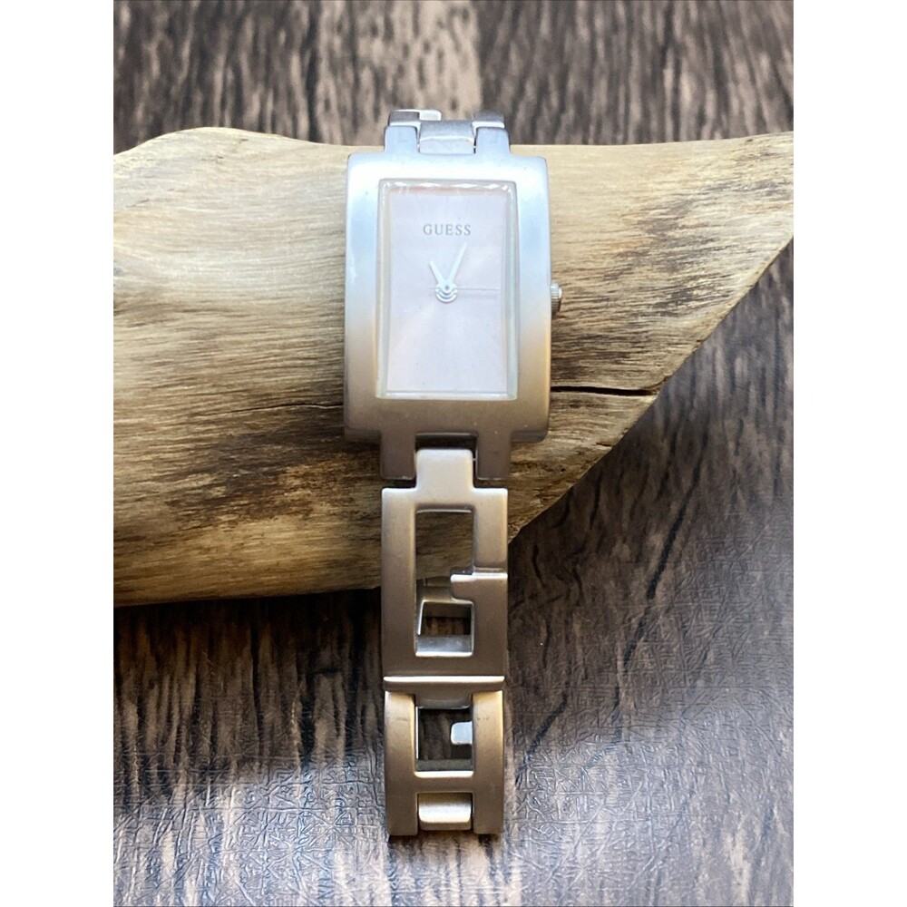 Vintage Y2K Guess Women's Rectangular Quartz Watch Matte Silver New Battery